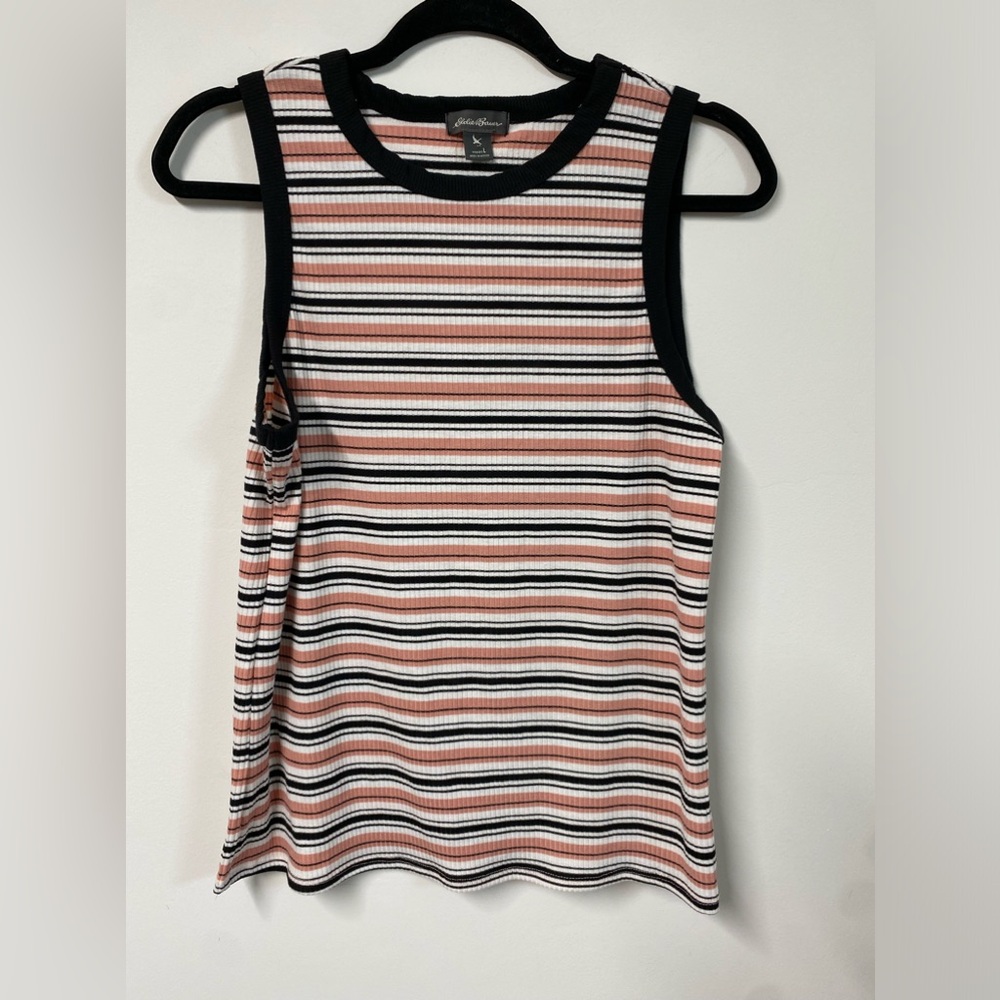 Woman’s Eddie Bauer Lightly Ribbed Sleeveless Camisole Tank Top Stripped
